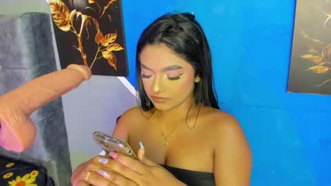 Snapshot of laau_hot1 chatting on February 19, 2026, 9:11 pm danny online show from February 19, 2026, 9:11 pm