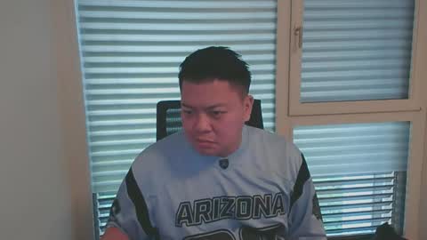 Mino online show from February 6, 2026, 1:36 pm