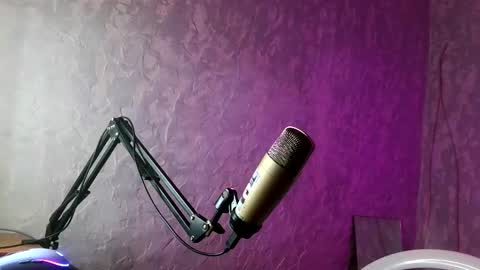 Snapshot of labour_guy chatting on March 4, 2025, 4:27 am Marco online show from March 4, 2025, 4:27 am