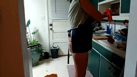 Snapshot of lacybell chatting on February 6, 2025, 3:48 am lacybell online show from February 6, 2025, 3:48 am