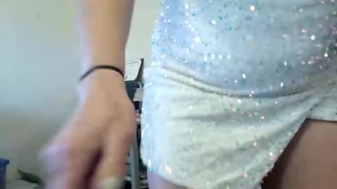 Snapshot of lacybell chatting on March 8, 2025, 11:49 pm lacybell online show from March 8, 2025, 11:49 pm