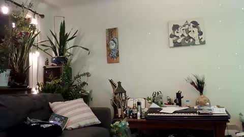 Snapshot of lacybell chatting on October 29, 2025, 4:04 am lacybell online show from October 29, 2025, 4:04 am