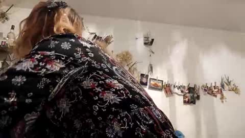 lacybell online show from November 1, 2025, 6:59 am