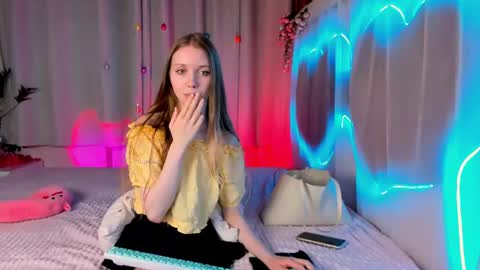 Snapshot of lada2k4 chatting on July 7, 2026, 6:47 am Lada online show from July 7, 2026, 6:47 am