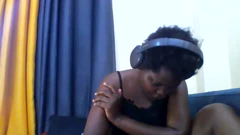 Snapshot of ladar_ chatting on February 3, 2026, 3:59 am vida online show from February 3, 2026, 3:59 am