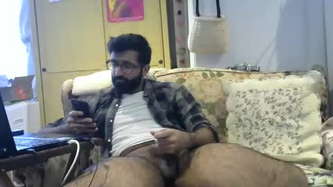 Snapshot of ladex96 chatting on February 5, 2025, 8:04 pm Ali online show from February 5, 2025, 8:04 pm