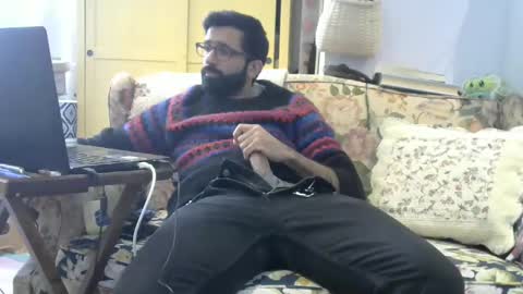 Snapshot of ladex96 chatting on February 9, 2025, 6:26 pm Ali online show from February 9, 2025, 6:26 pm