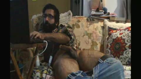 Snapshot of ladex96 chatting on December 2, 2025, 8:04 pm Ali online show from December 2, 2025, 8:04 pm