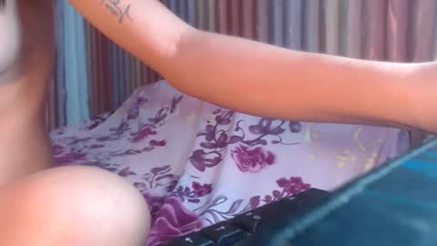 Snapshot of ladiekissesex chatting on February 12, 2025, 11:51 am ladiekissesex online show from February 12, 2025, 11:51 am