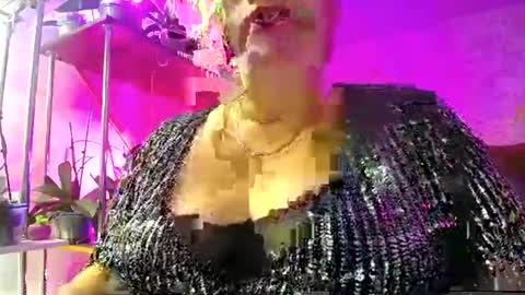 Snapshot of lady_gloria chatting on December 28, 2024, 7:00 am Lady Gloria online show from December 28, 2024, 7:00 am