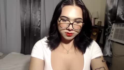 Snapshot of lady_kathy chatting on December 4, 2025, 2:26 pm lady_kathy online show from December 4, 2025, 2:26 pm