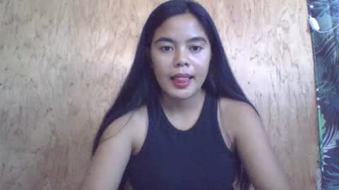 Snapshot of lady_krisha chatting on December 2, 2025, 1:11 am lady_krisha online show from December 2, 2025, 1:11 am