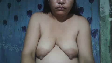 lady_love063 online show from October 3, 2025, 9:45 pm