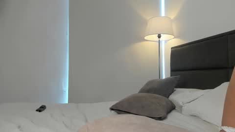    700  1300 -5 online show from March 6, 2025, 6:26 pm