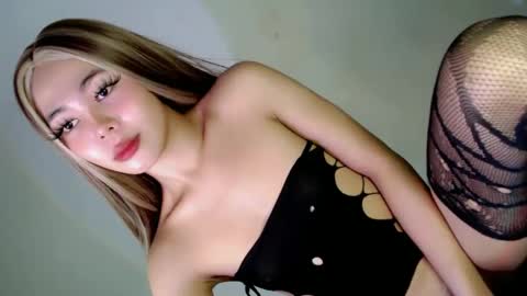 Ella online show from December 26, 2024, 11:54 am