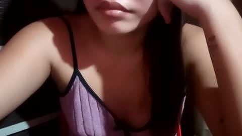 Snapshot of lady_rose19 chatting on December 1, 2025, 7:35 am kitty online show from December 1, 2025, 7:35 am