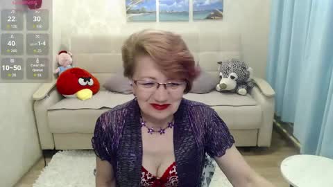 Snapshot of lady_sexy_di chatting on May 23, 2026, 2:43 pm Diana online show from May 23, 2026, 2:43 pm