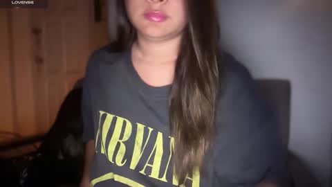 Aria online show from November 28, 2025, 11:35 am