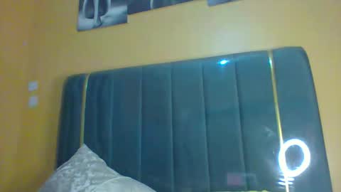 lindah32 online show from October 27, 2025, 6:56 pm