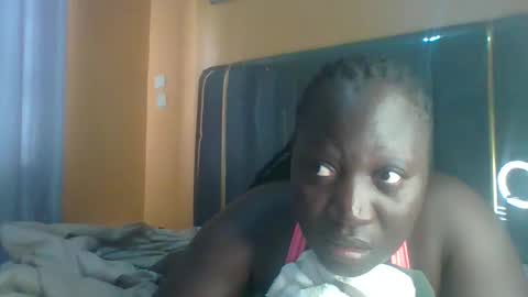 lindah32 online show from January 6, 2026, 9:13 am