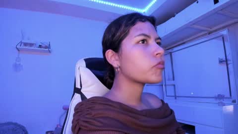 Snapshot of ladybrown_16 chatting on April 29, 2026, 2:48 am Lady online show from April 29, 2026, 2:48 am