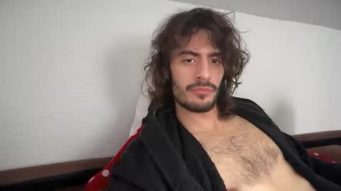 Snapshot of ladycan_tfeeling chatting on October 11, 2025, 8:57 am ladycan_tfeeling online show from October 11, 2025, 8:57 am