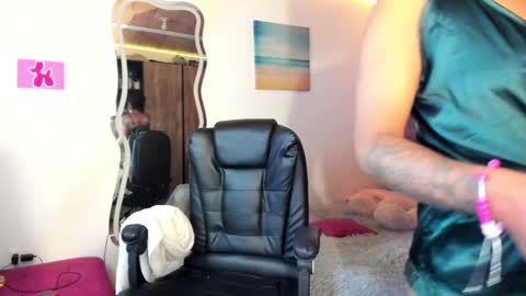 Snapshot of ladydanniela chatting on January 17, 2025, 8:13 am leidy daniela online show from January 17, 2025, 8:13 am