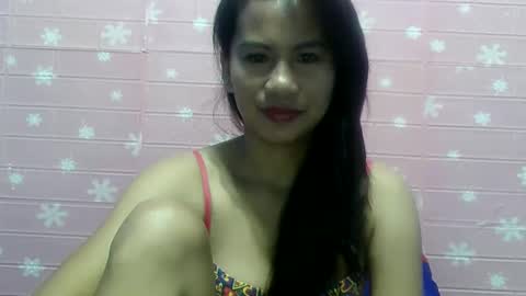 Snapshot of ladyinred201 chatting on January 6, 2025, 7:35 pm ladyinred201 online show from January 6, 2025, 7:35 pm