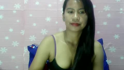 Snapshot of ladyinred201 chatting on February 14, 2025, 11:09 pm ladyinred201 online show from February 14, 2025, 11:09 pm