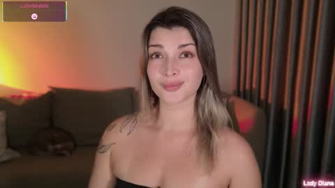 ladylancaster online show from January 10, 2026, 1:24 pm