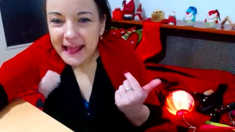 Snapshot of ladylhoty chatting on December 18, 2024, 11:19 pm LadyLHoty online show from December 18, 2024, 11:19 pm