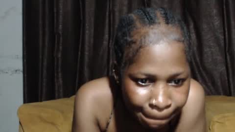 sexylila online show from April 24, 2026, 12:57 am