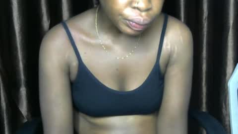 Snapshot of ladylilasexy chatting on June 14, 2026, 12:30 am sexylila online show from June 14, 2026, 12:30 am