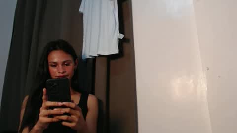 ladylisa123 online show from March 4, 2026, 1:17 pm