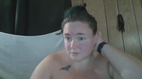 LadyLynn13 online show from October 5, 2025, 5:22 pm