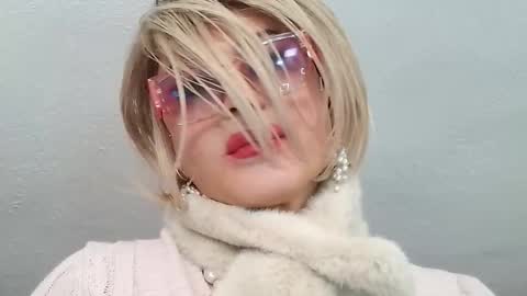 Oxana online show from January 9, 2026, 1:08 am