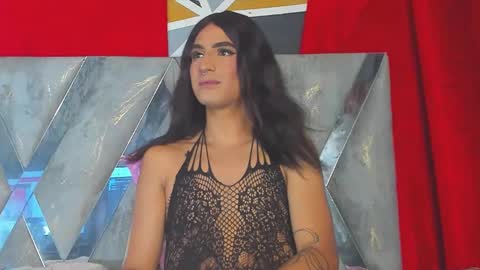 Snapshot of ladys_horny chatting on October 30, 2025, 5:24 pm Camila y Ashley online show from October 30, 2025, 5:24 pm