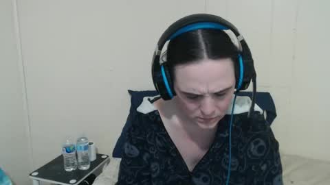 LadySlate online show from December 22, 2024, 1:12 am