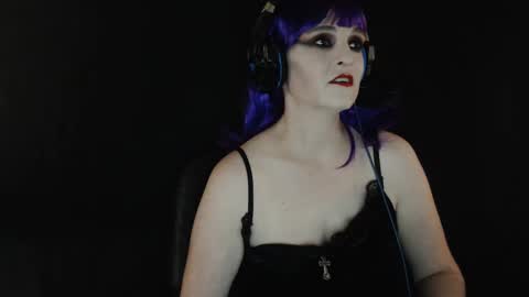 LadySlate online show from February 9, 2025, 2:28 am