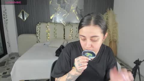 Lady  online show from January 15, 2026, 3:44 am