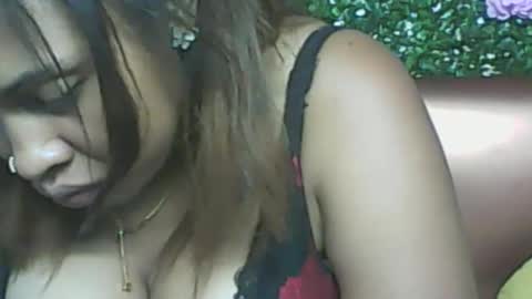 LadyXSnakes online show from November 29, 2025, 9:34 am