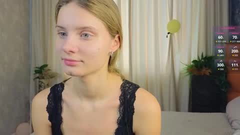 Lilia online show from October 22, 2025, 6:46 am