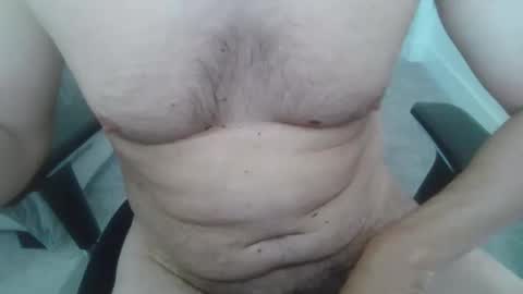 Snapshot of laguy72 chatting on April 3, 2026, 5:11 pm laguy72 online show from April 3, 2026, 5:11 pm