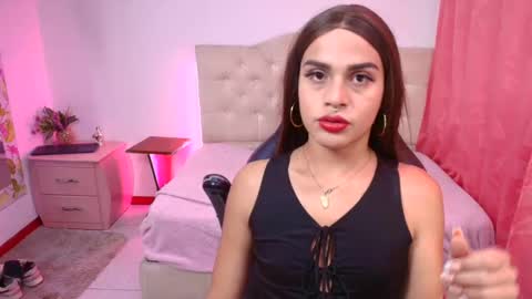 Camila online show from November 8, 2025, 5:07 am