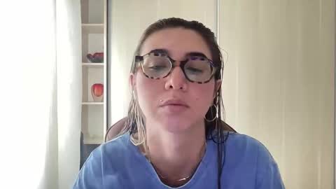 lailayourangel online show from January 7, 2026, 1:24 pm