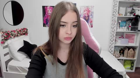 Kira online show from December 2, 2024, 10:56 pm