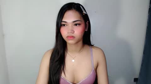 Snapshot of laire_allure chatting on May 20, 2026, 7:03 am laire online show from May 20, 2026, 7:03 am