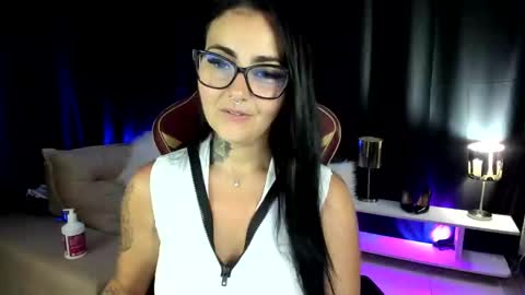 LaisFantasy online show from February 18, 2025, 11:08 pm