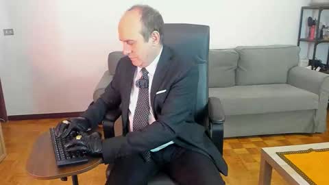 lajose52 online show from November 27, 2025, 7:27 pm