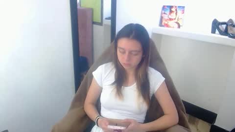 Snapshot of lala_clark chatting on November 12, 2025, 12:27 pm Lala clark online show from November 12, 2025, 12:27 pm